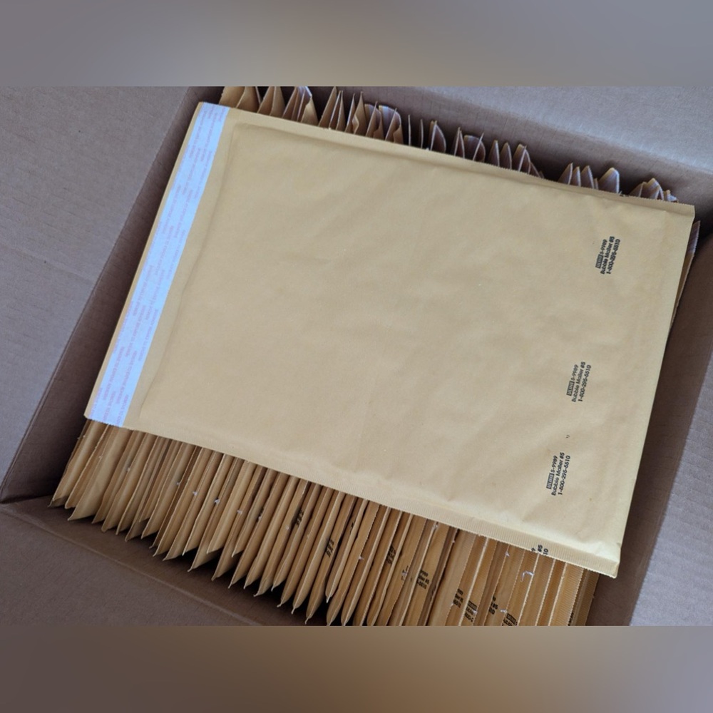 Self-Seal Gold Bubble Mailers #5 10.5x16in